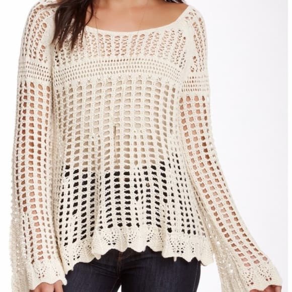 crochet bell sleeve top
